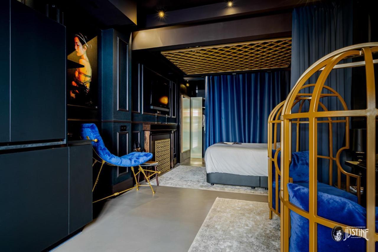 Suite Shibari By Justine Apartments Sobria Elegante Y Pecaminosa Apartamento Turistico En Madrid Rio 外观 照片